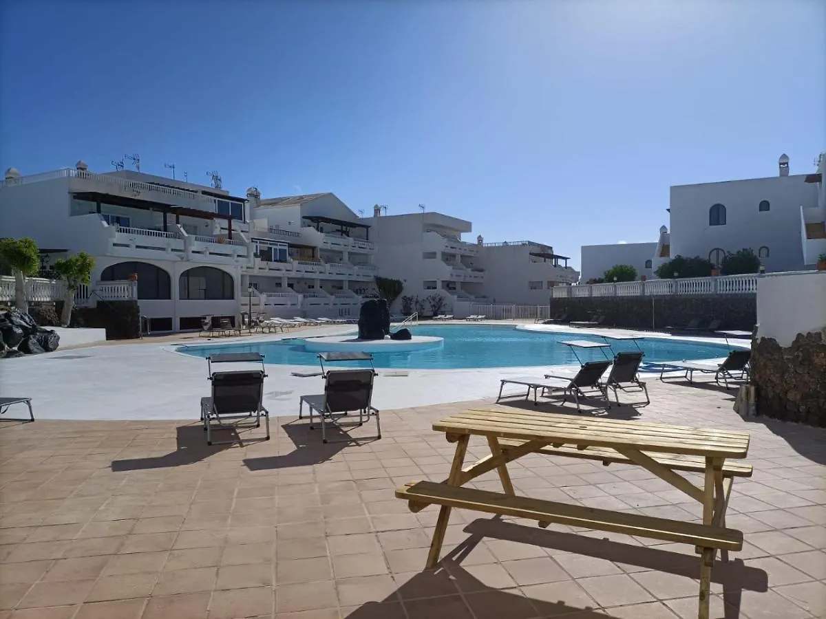 Apartamento con piscina y vistas -Le Petit Paradis Costa Teguise 0*,  España